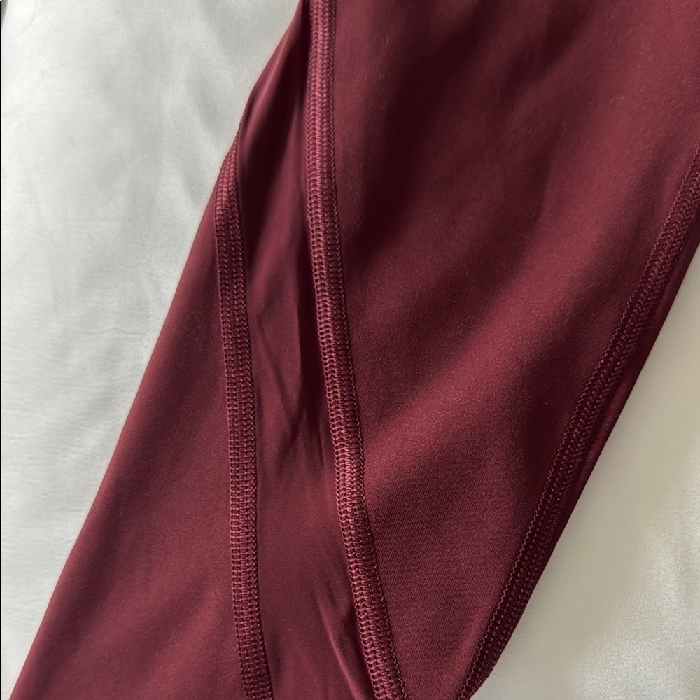lululemon Wine Burgundy Leggings - Picture 4 of 5